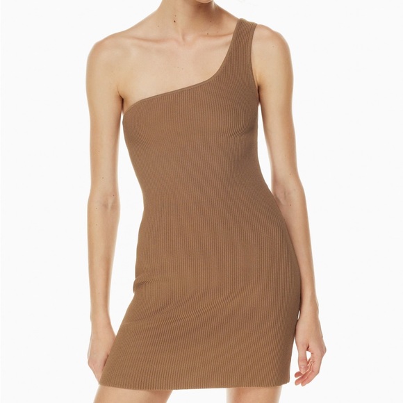Babaton Dresses & Skirts - Babaton Aritzia Sculpt Knit One-Shoulder‎ Dress NWT Size Medium